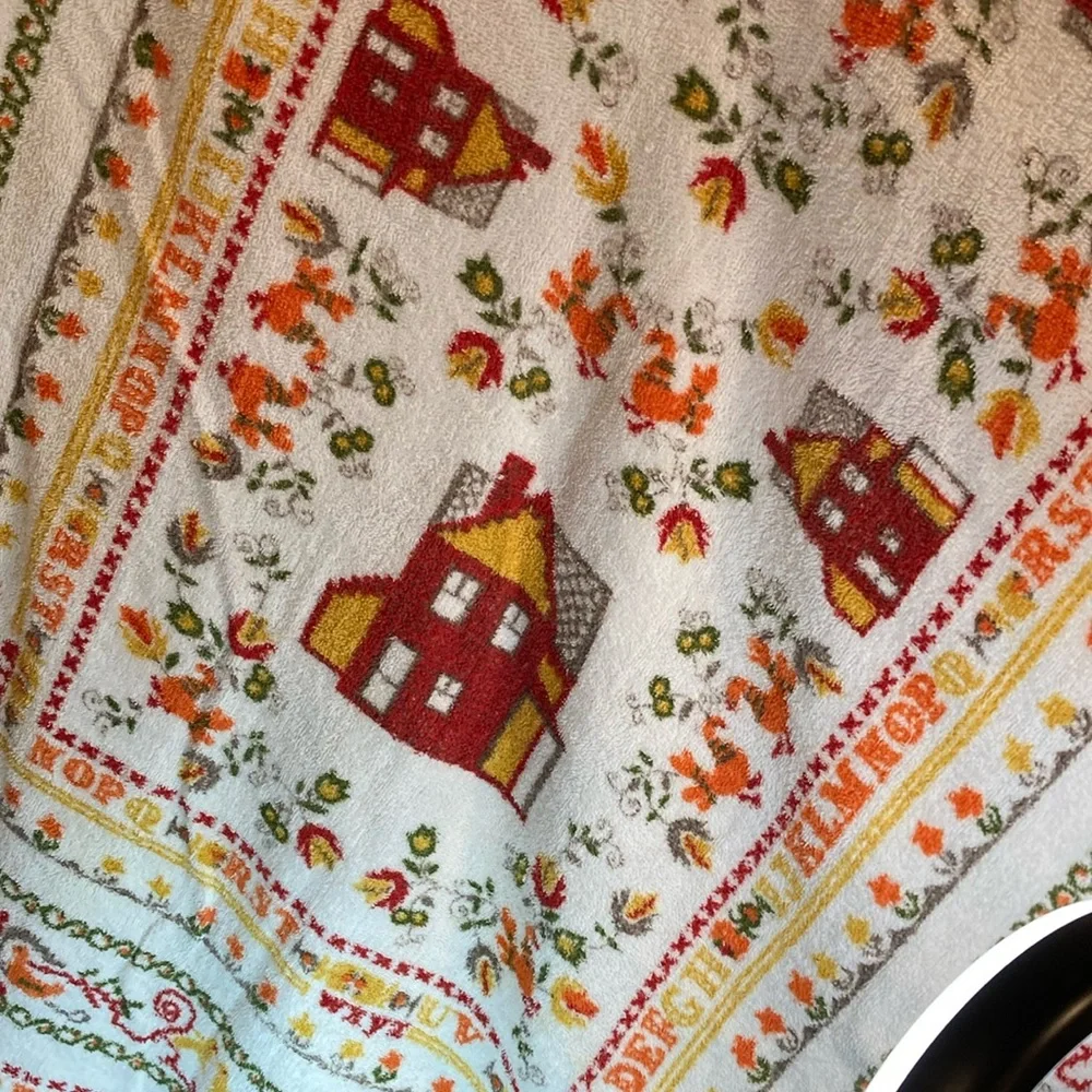 Vintage Tapestry‎ Blanket with House Design G